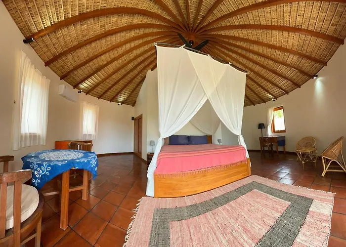 Villa Ponjok Batu Residence
